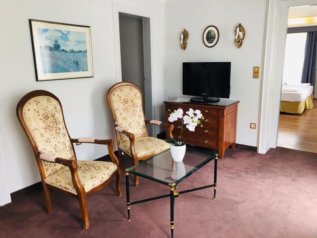 Schloss Kurhotel Штробль Экстерьер фото