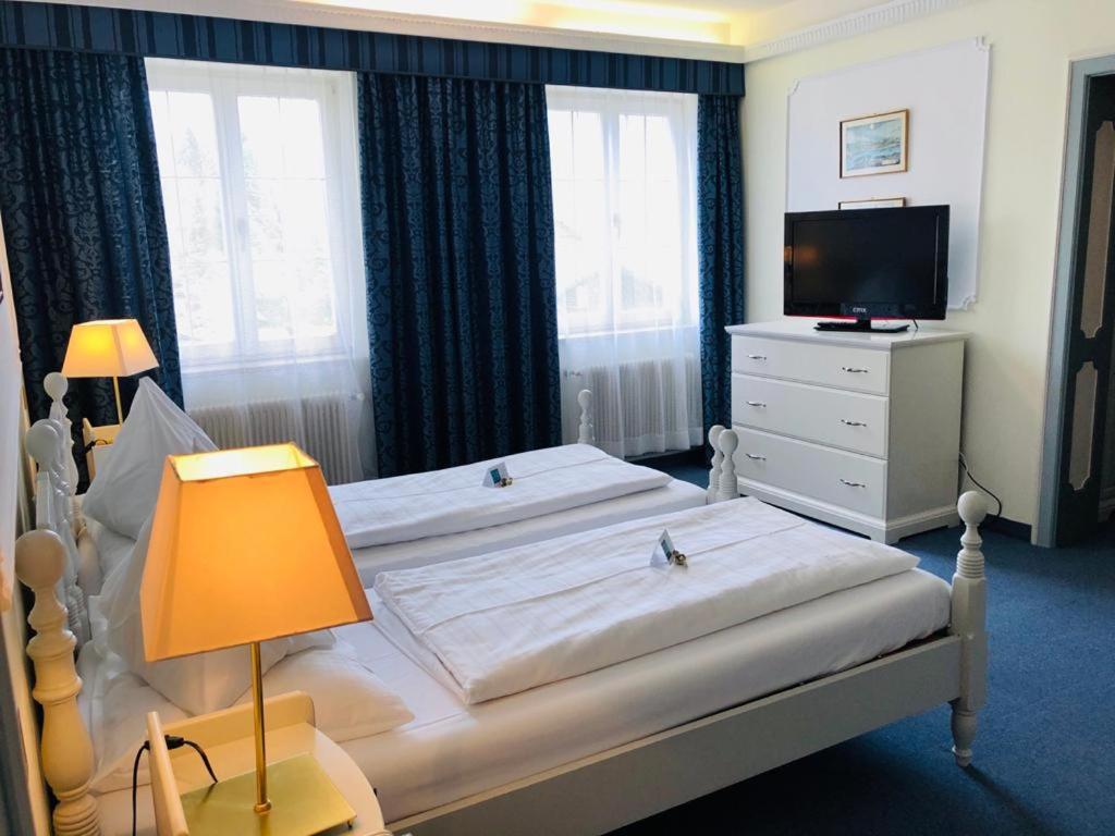 Schloss Kurhotel Штробль Экстерьер фото